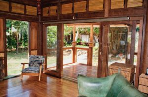 Paia Ohana Eco Home Front Porch